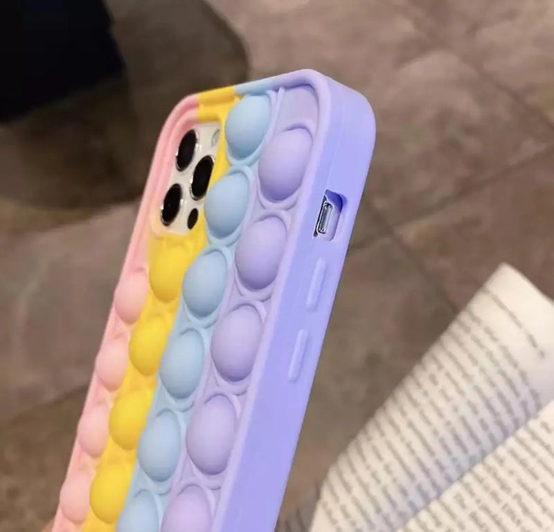 Capa Silicone Pop It para iPhone